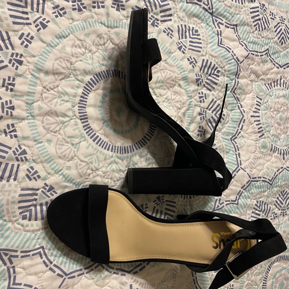 Black suede/ velvet wedges
